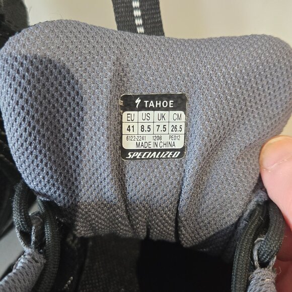 Specialized Tahoe Bike Shoes with Cleats - Picture 8 of 9